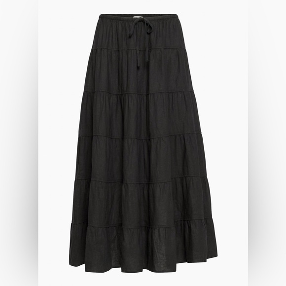 Aritzia Wilfred Bouquet Linen Skirt — Black